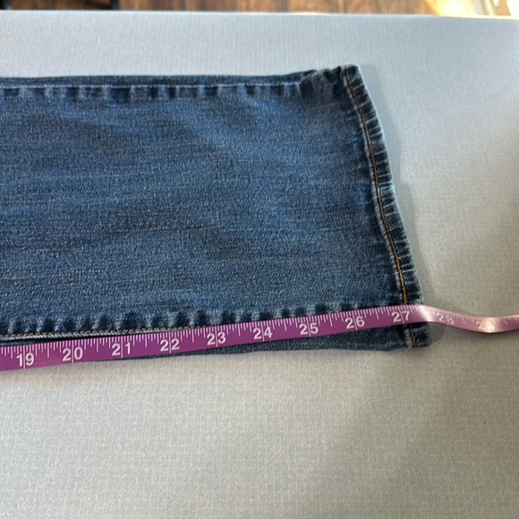 11.  Woman’s Levi boot jeans - Picture 4 of 4